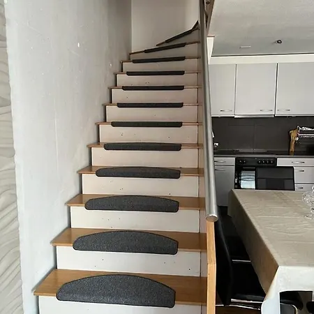 Appartement Duplex 4 Bedroom Very Close To Jazz Festival *